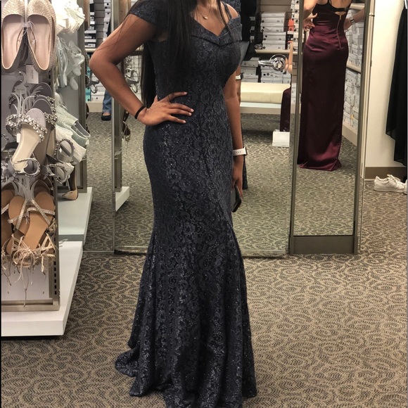 R&M Richards Short Sleeve Cold Shoulder Lace Gown - Picture 9 of 9